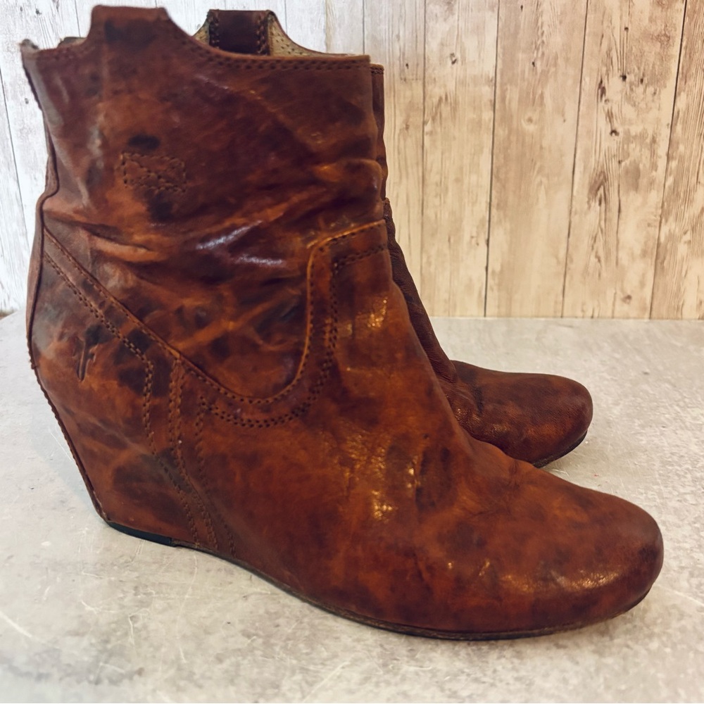 Frye 'Carson' Cognac Washed Italian Leather Wedge Booties - Picture 5 of 8